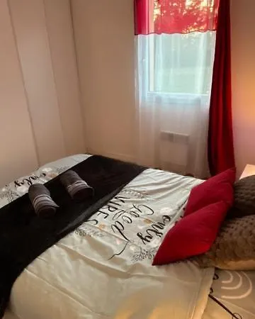 Appartement T2 Design 4 Pers Bord Du Canal Du Midi Pmr, Avec Parking Et Terrasse *